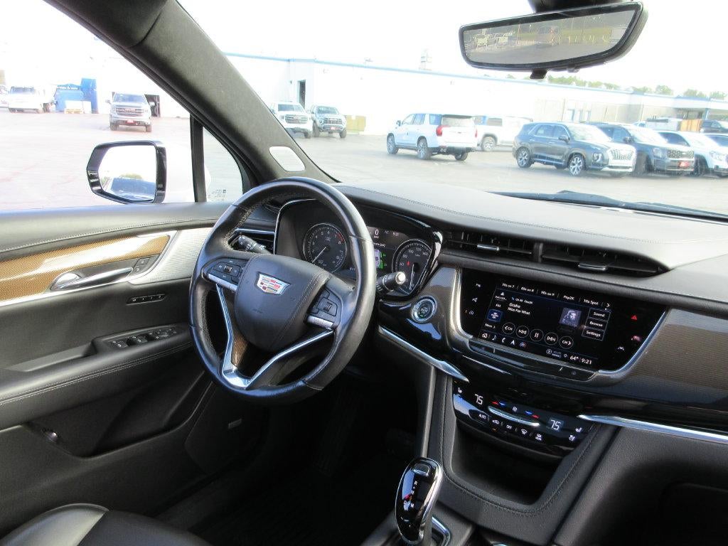 2024 Cadillac XT6 Premium Luxury
