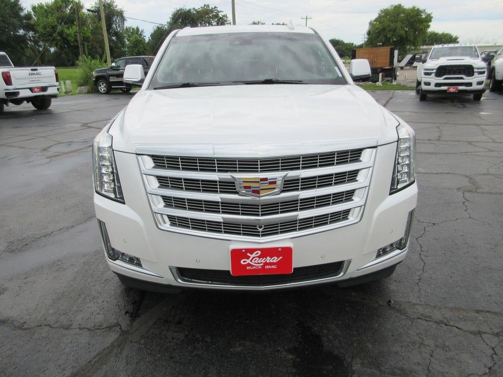 2018 Cadillac Escalade Luxury