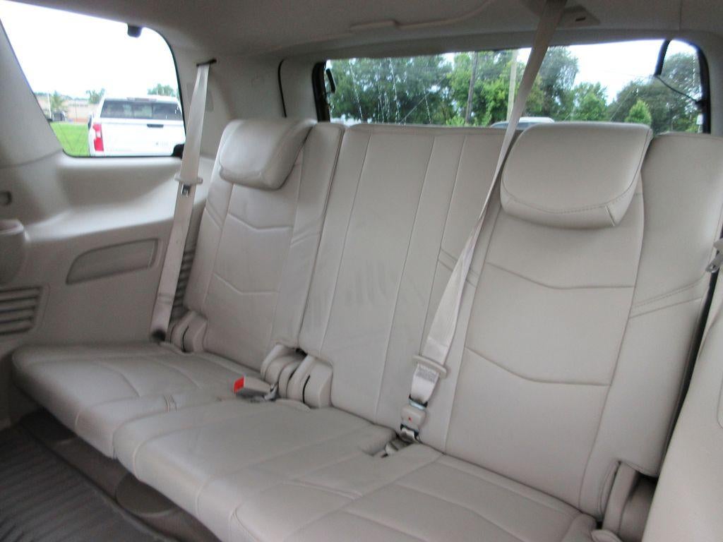 2018 Cadillac Escalade Luxury