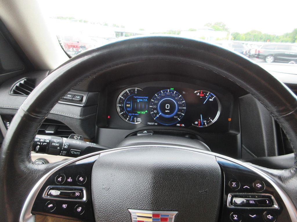 2018 Cadillac Escalade Luxury