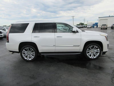 2018 Cadillac Escalade Luxury