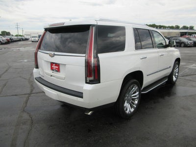 2018 Cadillac Escalade Luxury