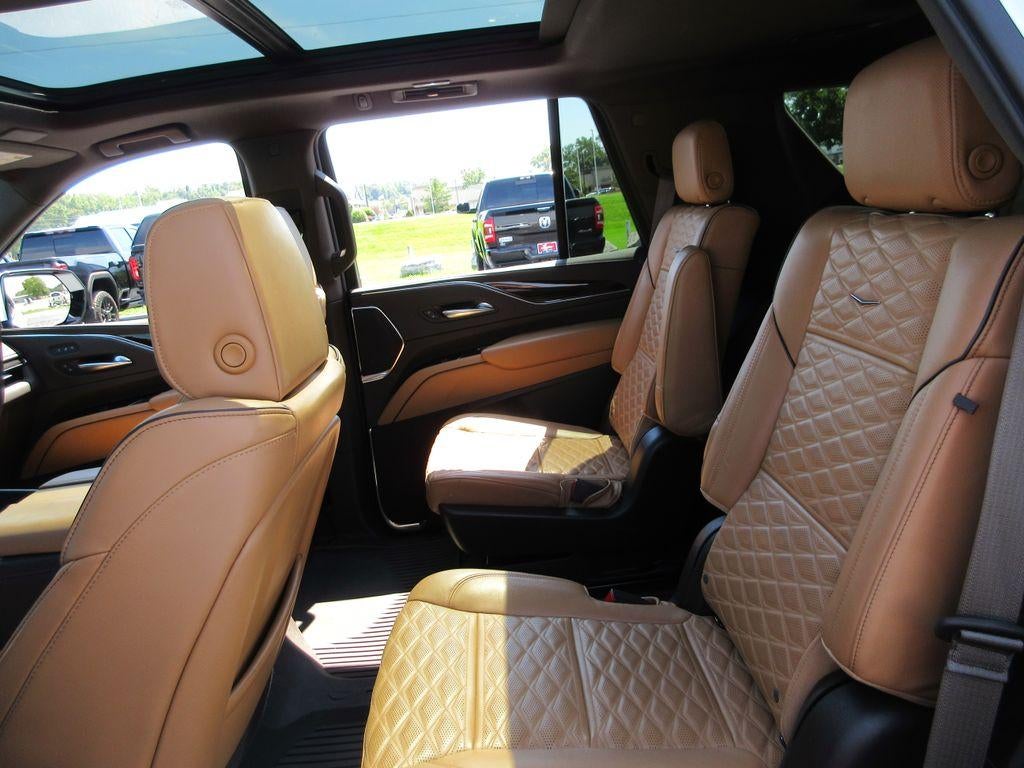 2023 Cadillac Escalade 4WD Sport