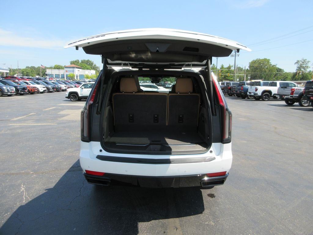 2023 Cadillac Escalade 4WD Sport