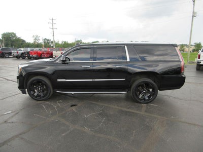 2016 Cadillac Escalade ESV Luxury Collection