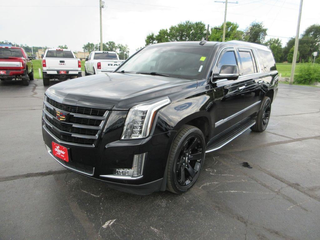 2016 Cadillac Escalade ESV Luxury Collection