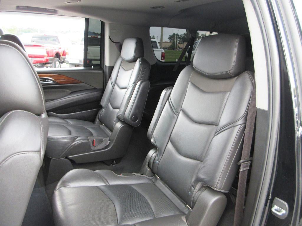 2016 Cadillac Escalade ESV Luxury Collection
