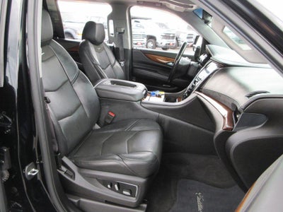 2016 Cadillac Escalade ESV Luxury Collection