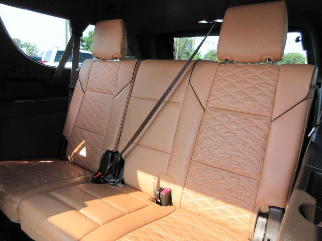 2022 Cadillac Escalade ESV Premium Luxury