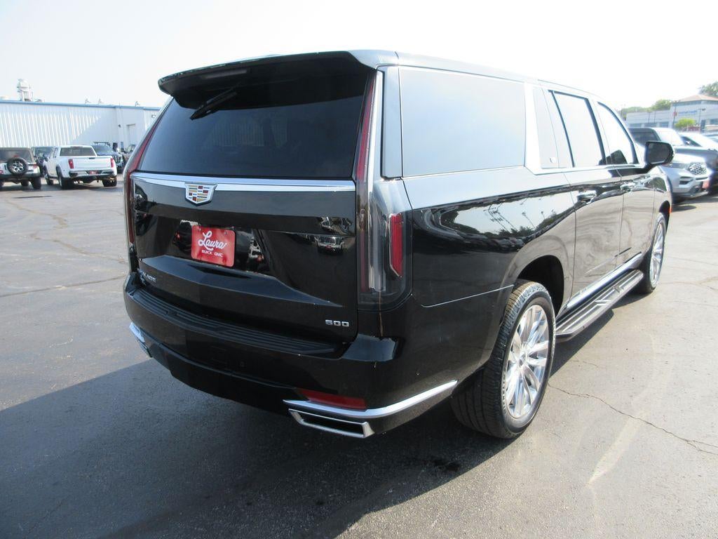 2022 Cadillac Escalade ESV Premium Luxury