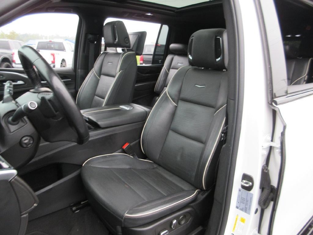 2023 Cadillac Escalade ESV 4WD Sport
