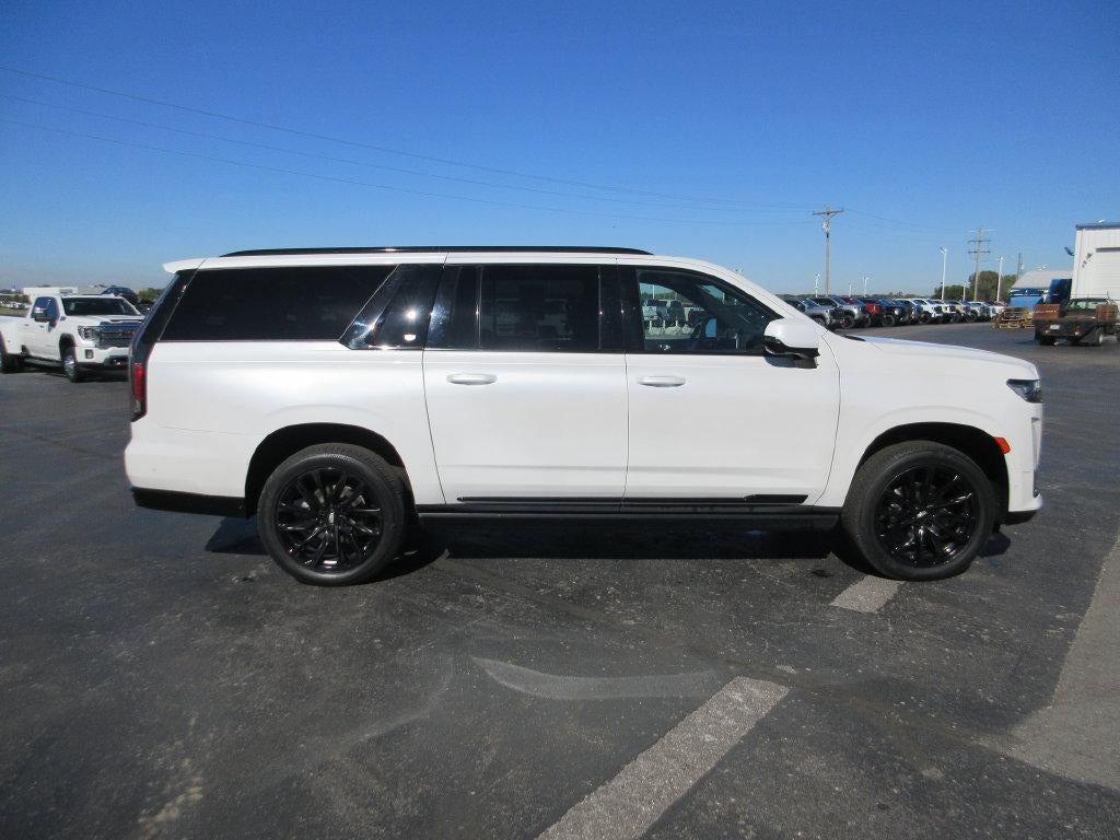 2023 Cadillac Escalade ESV 4WD Sport