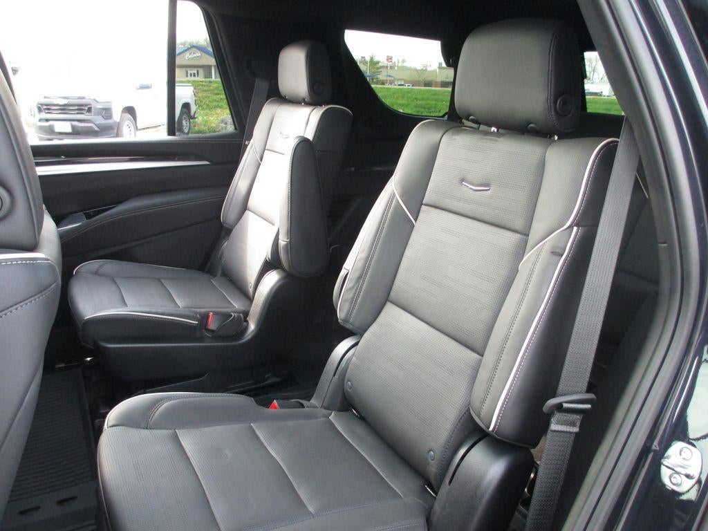 2025 Cadillac Escalade Premium Luxury