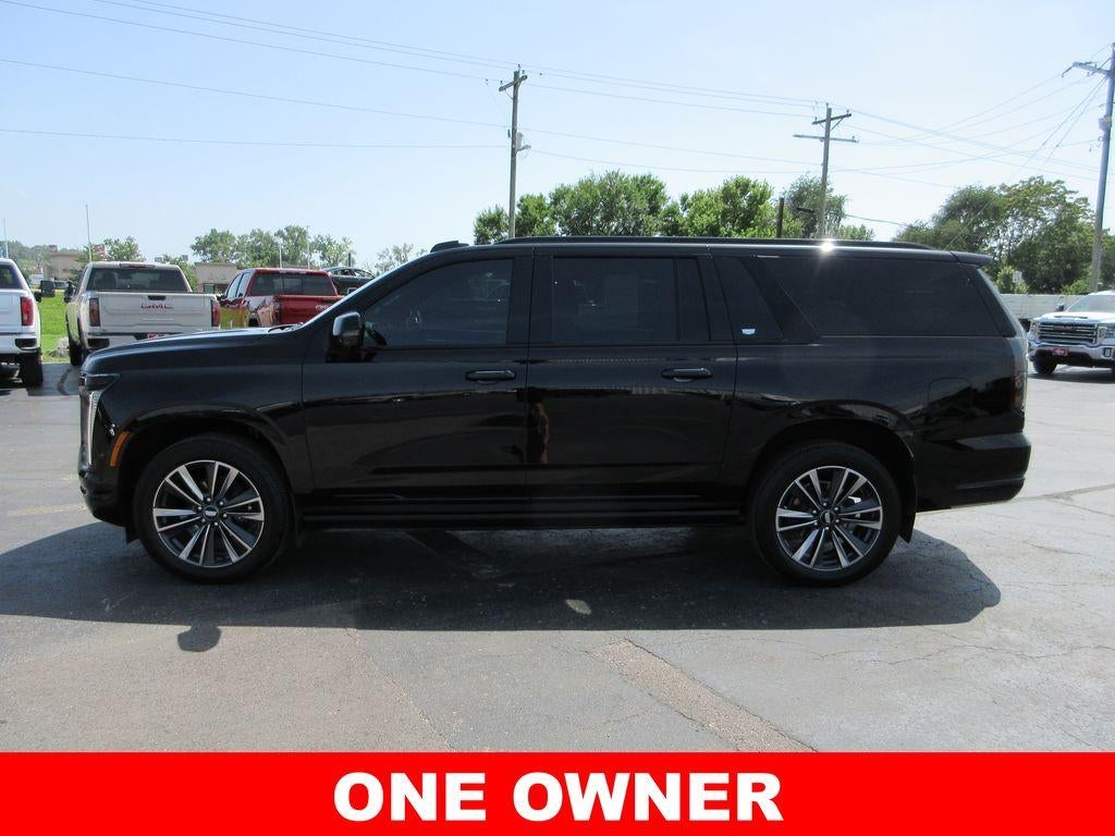 2026 Cadillac Escalade ESV Sport