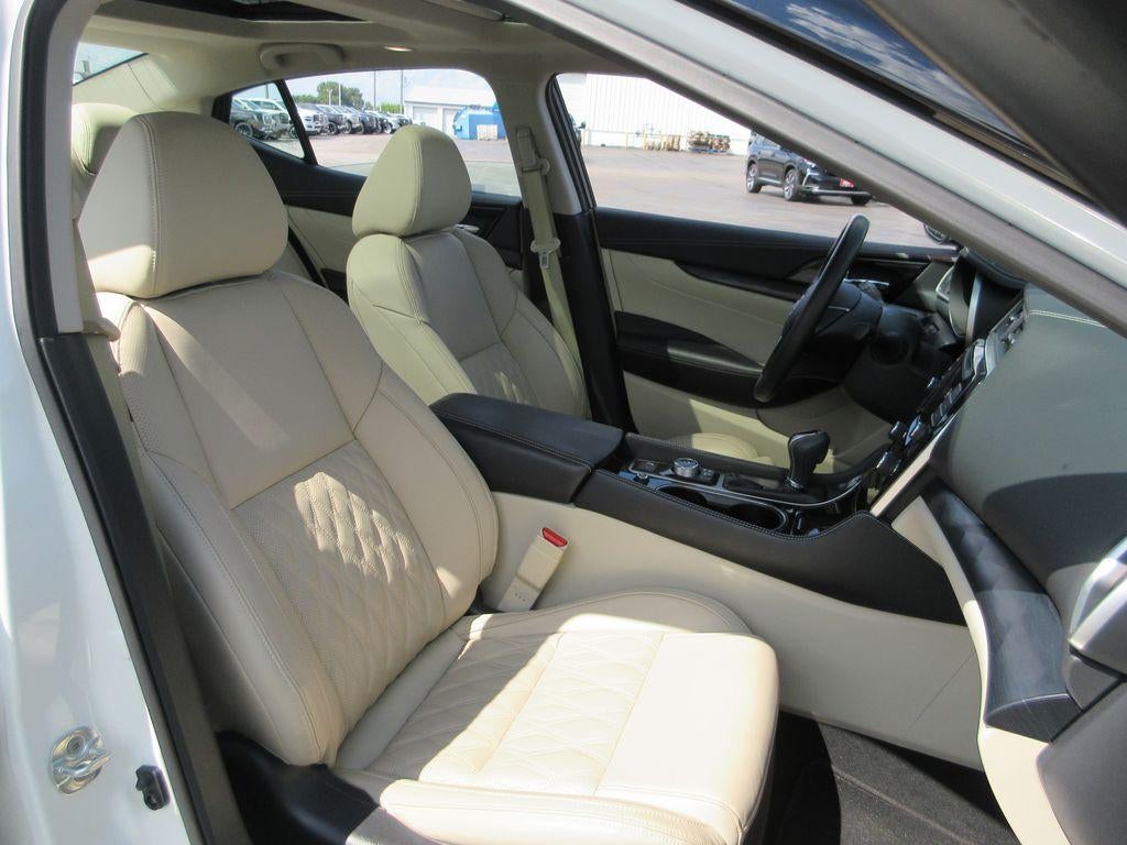 2023 Nissan Maxima Platinum Xtronic CVT