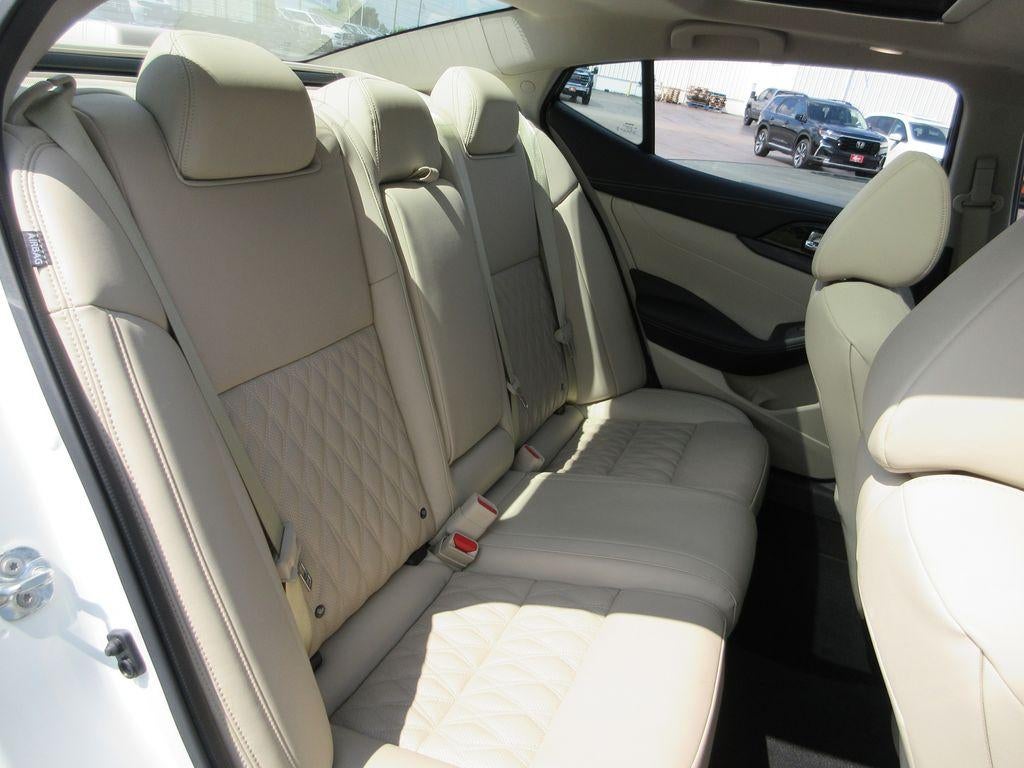 2023 Nissan Maxima Platinum Xtronic CVT
