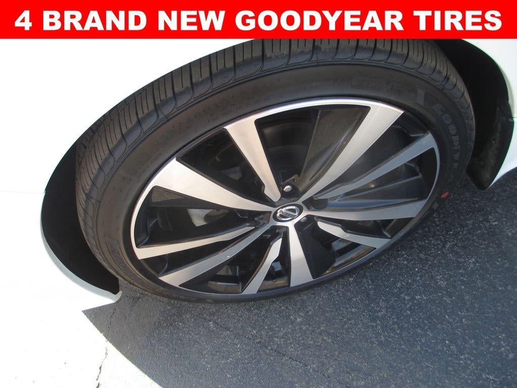 2021 Nissan Altima SR VC-Turbo FWD
