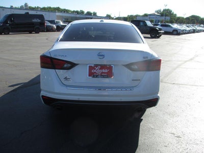 2021 Nissan Altima SR VC-Turbo FWD