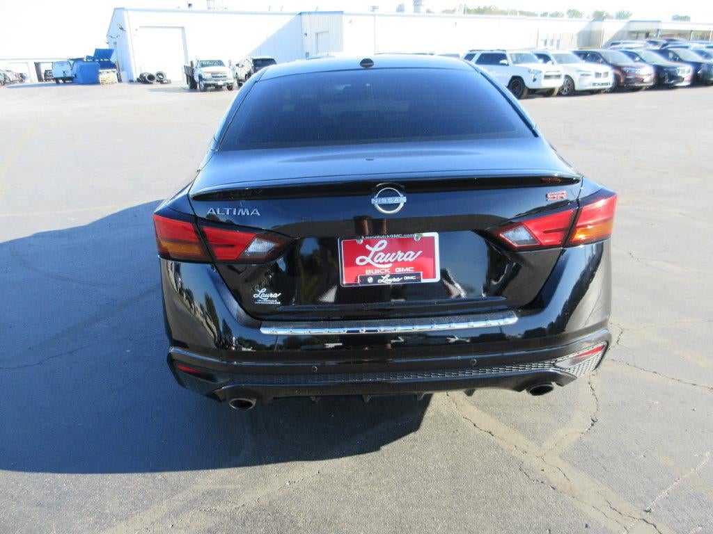 2023 Nissan Altima SR FWD