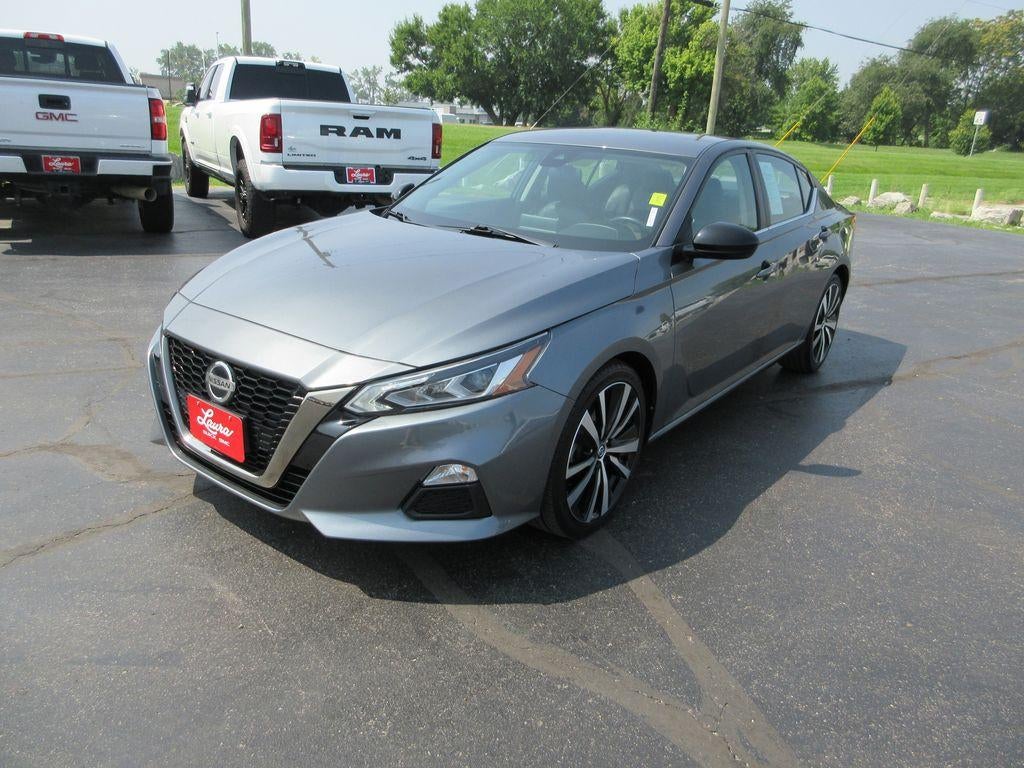 2021 Nissan Altima SR FWD