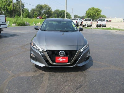 2021 Nissan Altima SR FWD
