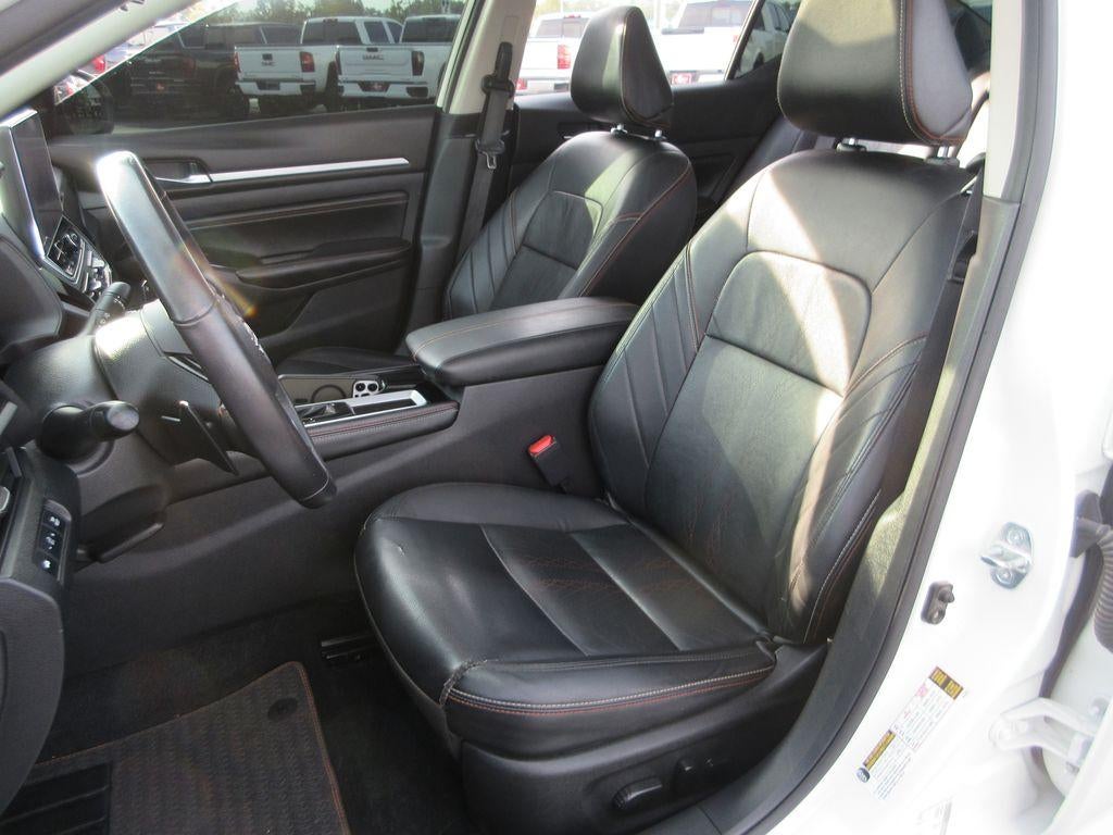 2023 Nissan Altima SR FWD
