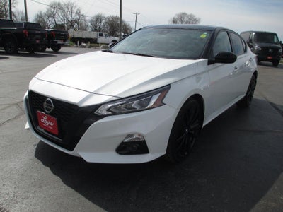 2022 Nissan Altima SR Intelligent AWD