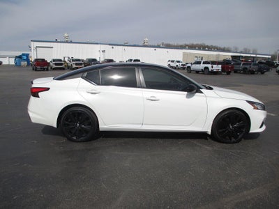 2022 Nissan Altima SR Intelligent AWD