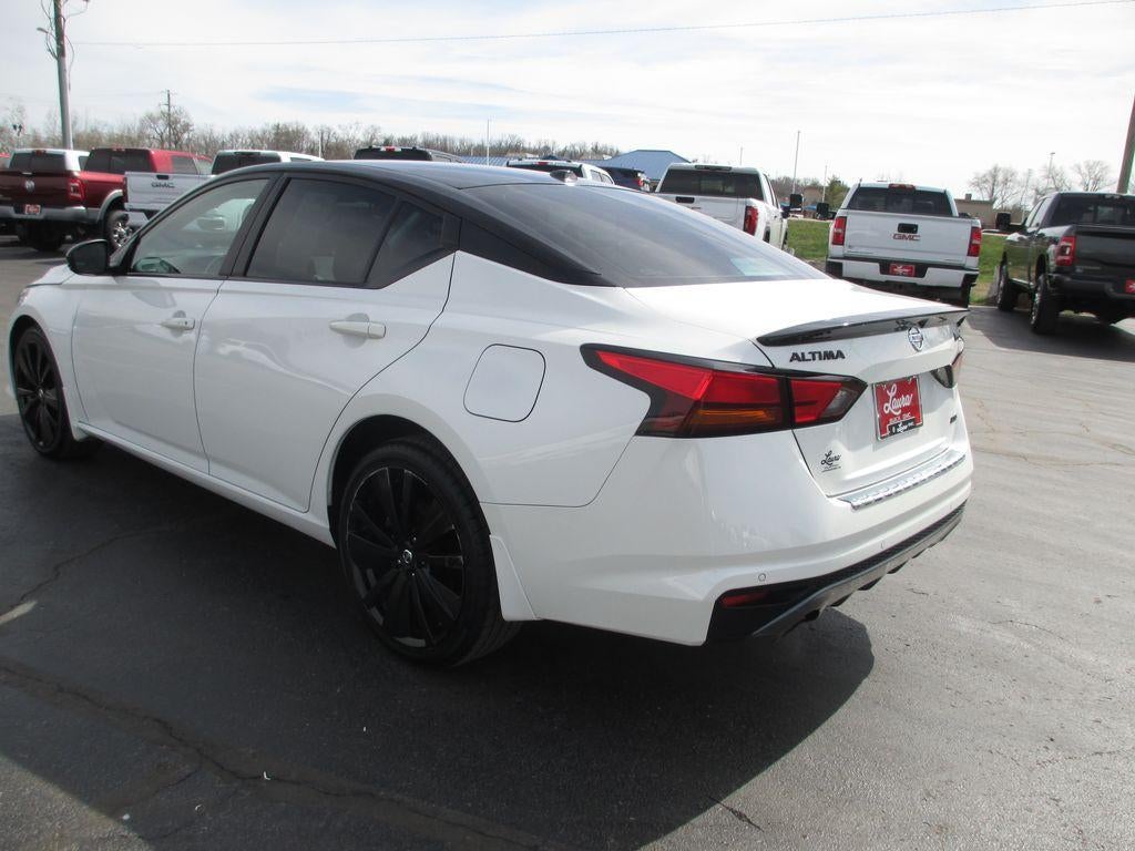 2022 Nissan Altima SR Intelligent AWD