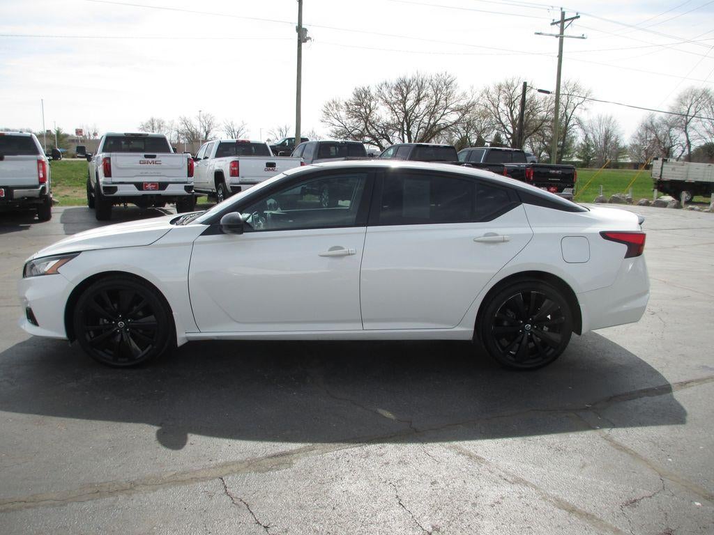 2022 Nissan Altima SR Intelligent AWD