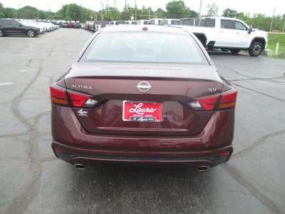 2024 Nissan Altima SV FWD