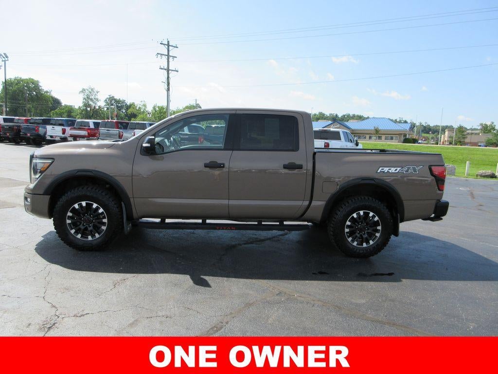 2021 Nissan TITAN Crew Cab PRO-4X 4x4