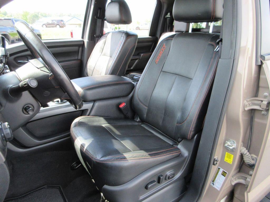 2021 Nissan TITAN Crew Cab PRO-4X 4x4