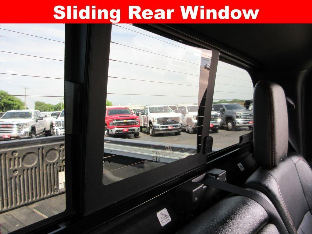 2021 Nissan TITAN Crew Cab PRO-4X 4x4