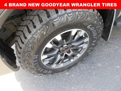 2021 Nissan TITAN Crew Cab PRO-4X 4x4