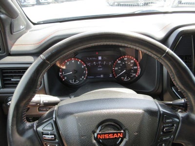 2021 Nissan TITAN Crew Cab PRO-4X 4x4