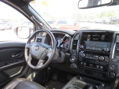 2021 Nissan TITAN Crew Cab PRO-4X 4x4