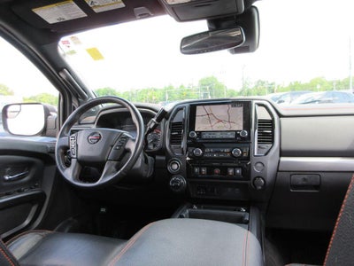2021 Nissan TITAN Crew Cab PRO-4X 4x4