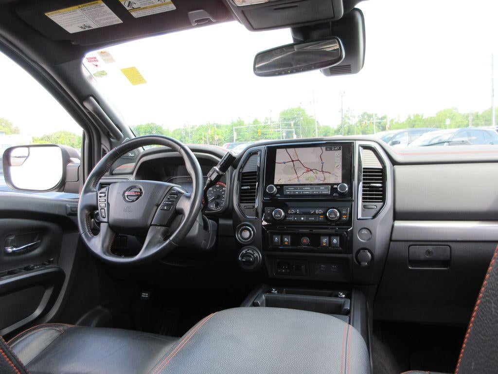 2021 Nissan TITAN Crew Cab PRO-4X 4x4