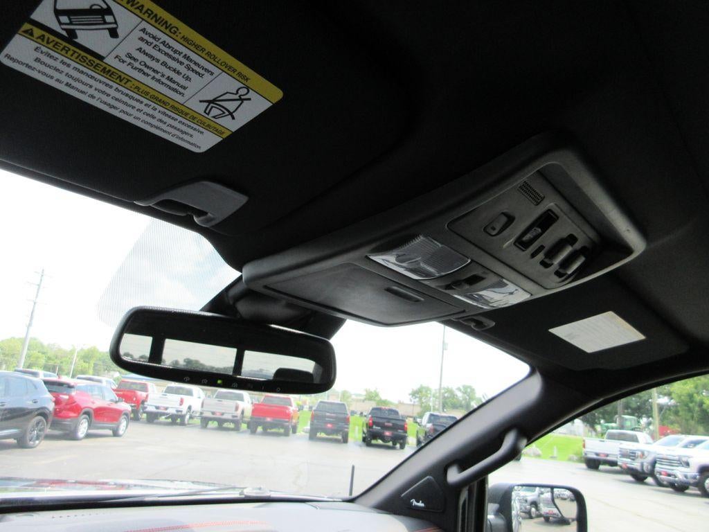 2021 Nissan TITAN Crew Cab PRO-4X 4x4