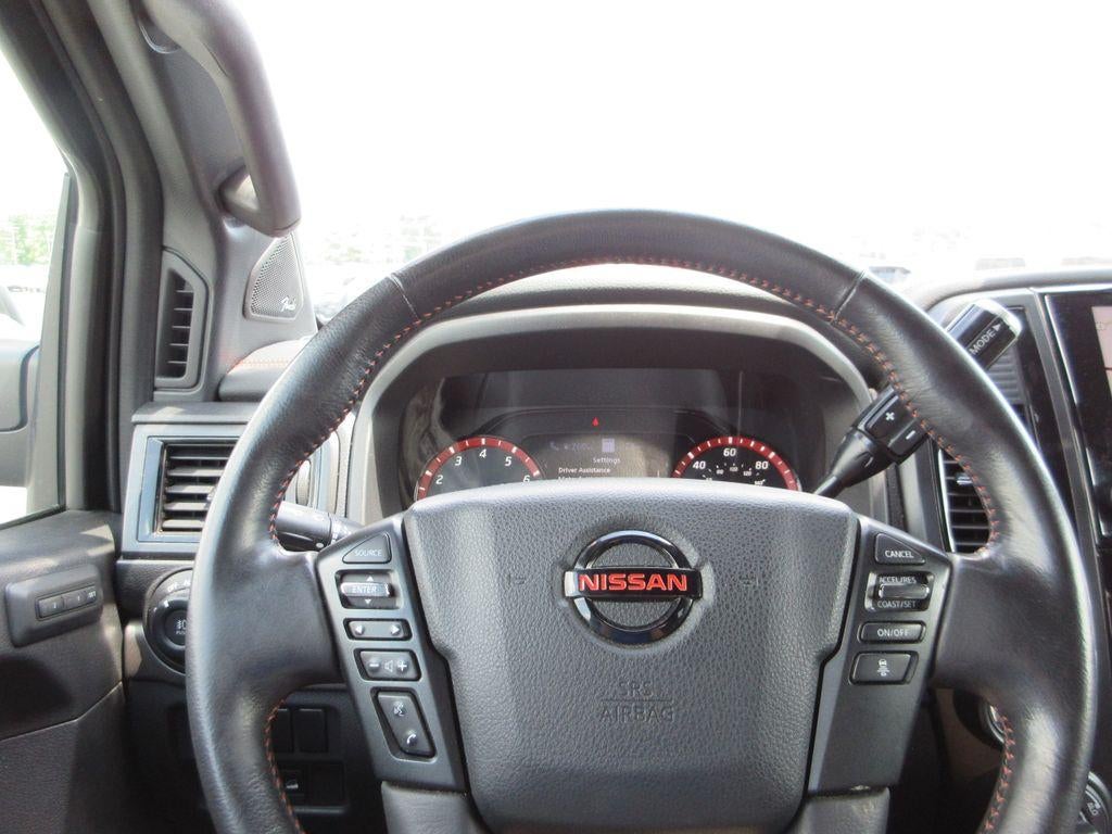 2021 Nissan TITAN Crew Cab PRO-4X 4x4