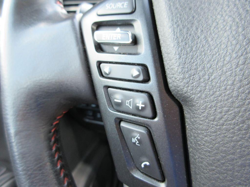 2021 Nissan TITAN Crew Cab PRO-4X 4x4