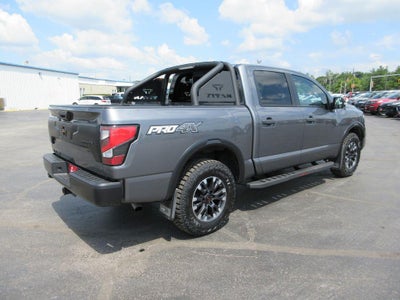 2021 Nissan TITAN Crew Cab PRO-4X 4x4
