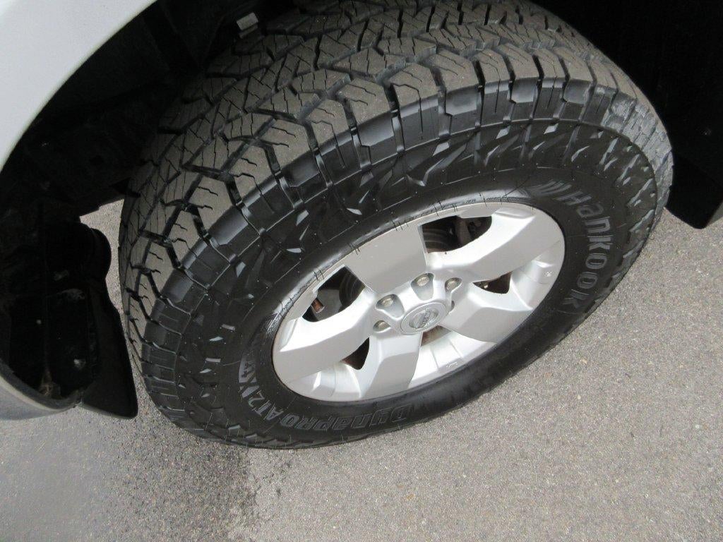 2011 Nissan Frontier SV
