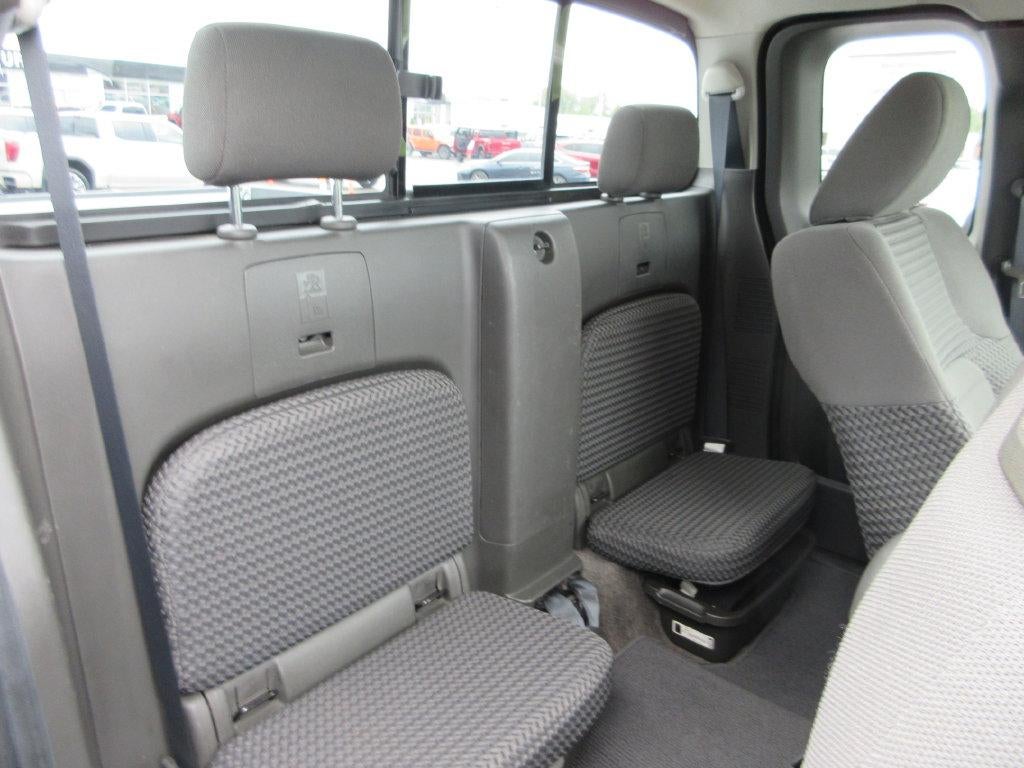 2011 Nissan Frontier SV
