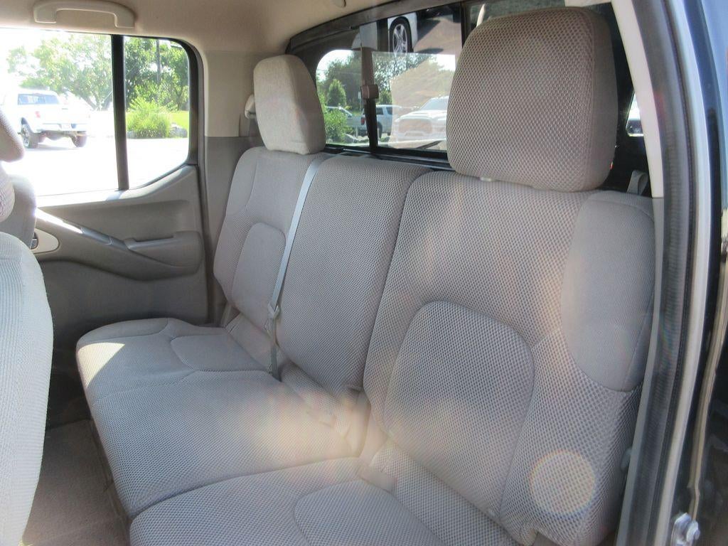 2014 Nissan Frontier SV