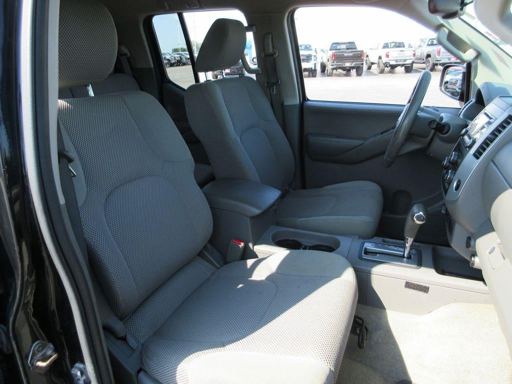 2014 Nissan Frontier SV