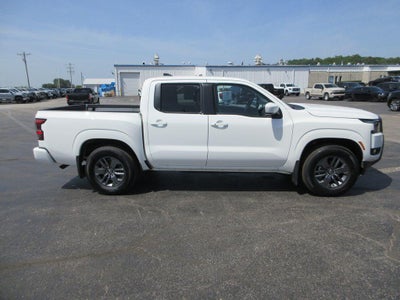 2025 Nissan Frontier SV