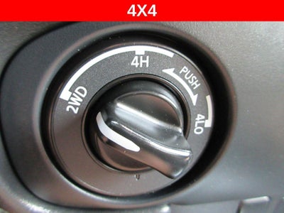 2022 Nissan Frontier Crew Cab SV 4x4