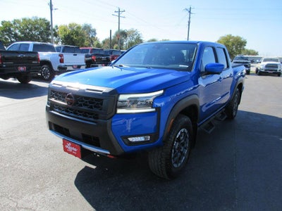 2025 Nissan Frontier Crew Cab PRO-4X 4x4